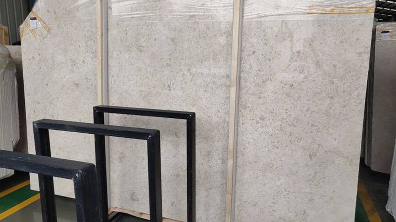 透光石幕墙：揭秘其独特魅力与选材要点