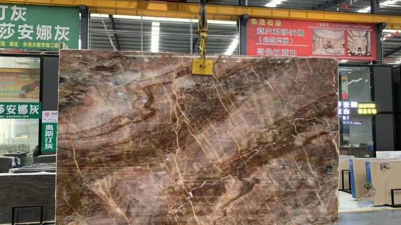 花岗岩墓碑石料批发市场探秘：如何挑选优质石料**
